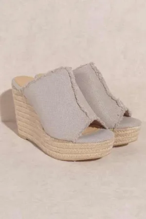 Bliss Distressed Linen Wedge