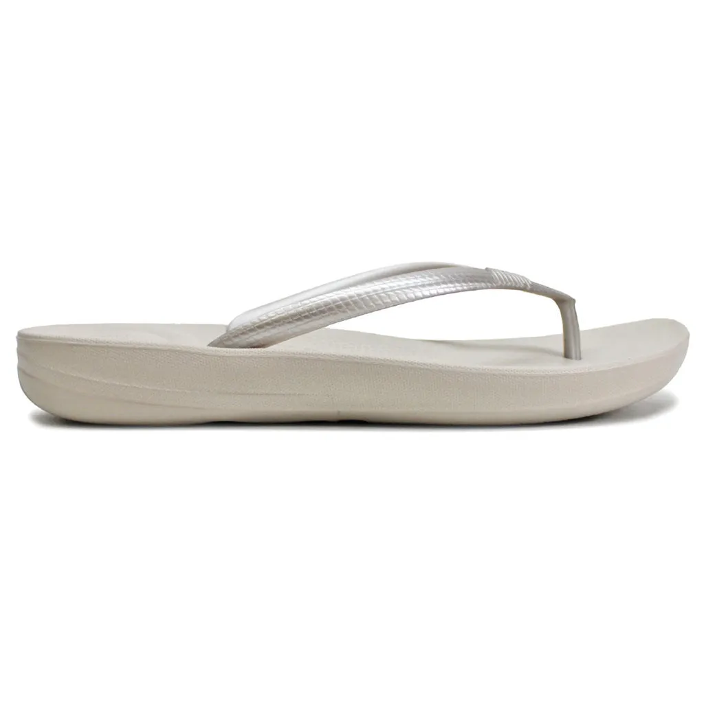 FitFlop Iqushion Rubber Women's Toe Post Sandals