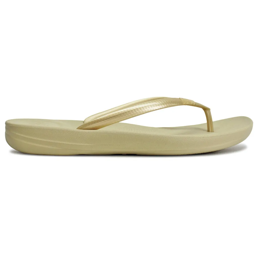 FitFlop Iqushion Rubber Women's Toe Post Sandals