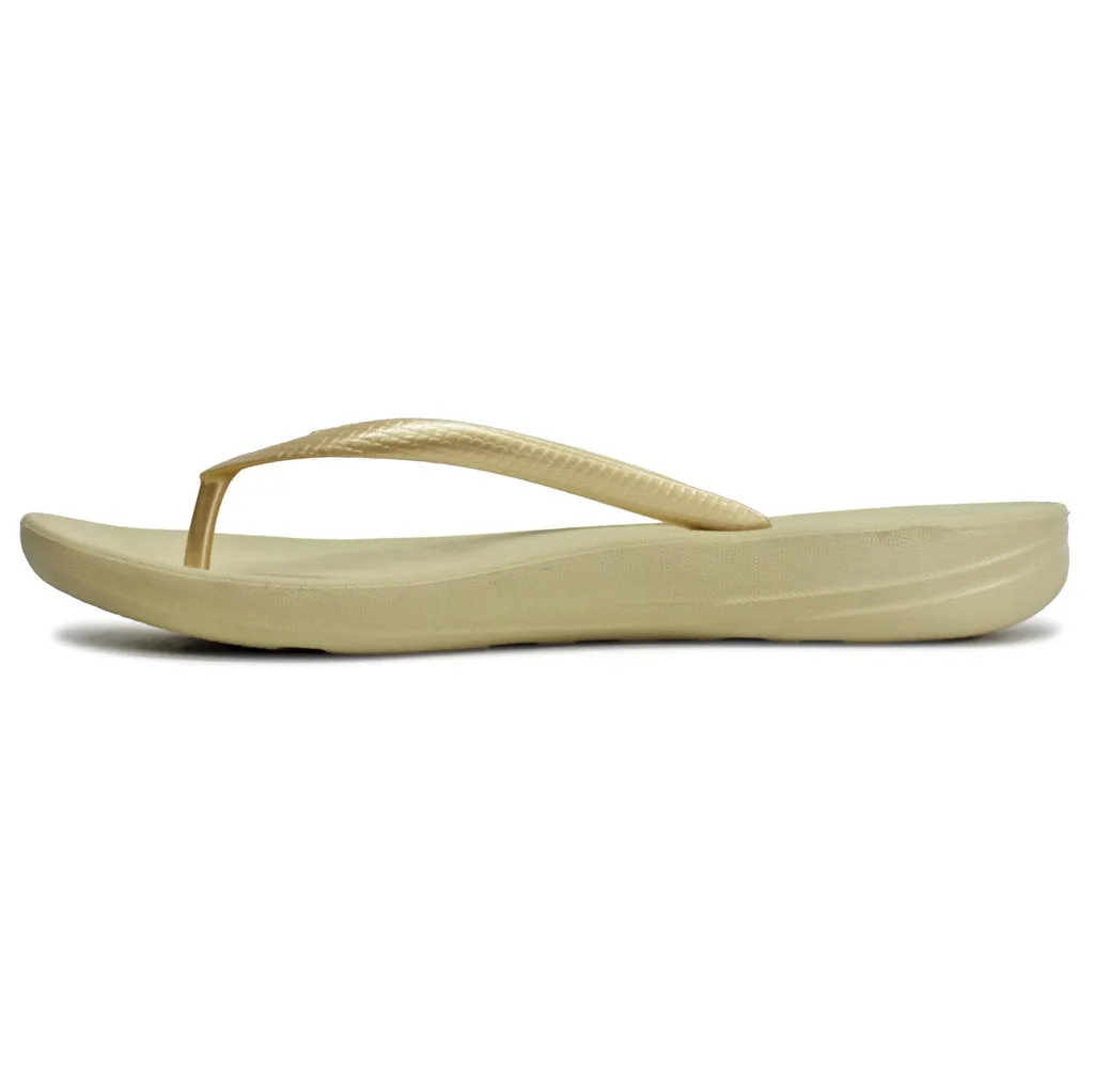 FitFlop Iqushion Rubber Women's Toe Post Sandals